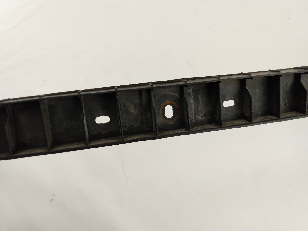 Volkswagen Phaeton Rear Bumper Cover Holder Kit