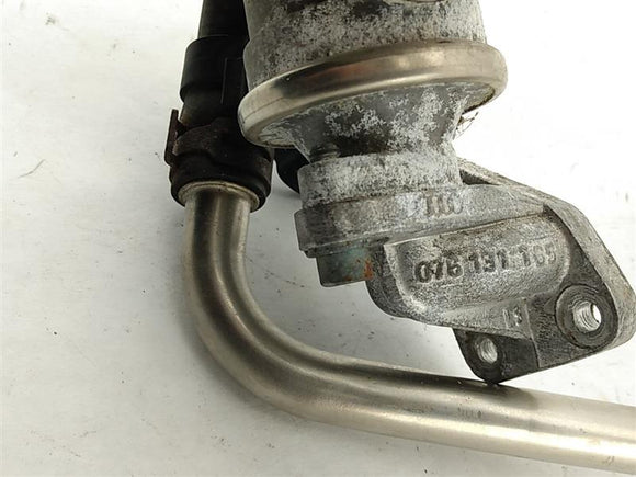 Volkswagen Phaeton Coolant Crossover Pipe Assembly