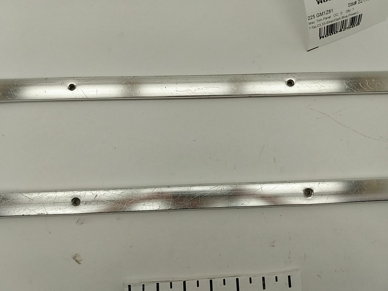 Chevrolet Corvette Pair Of Lower Door Trim Seals