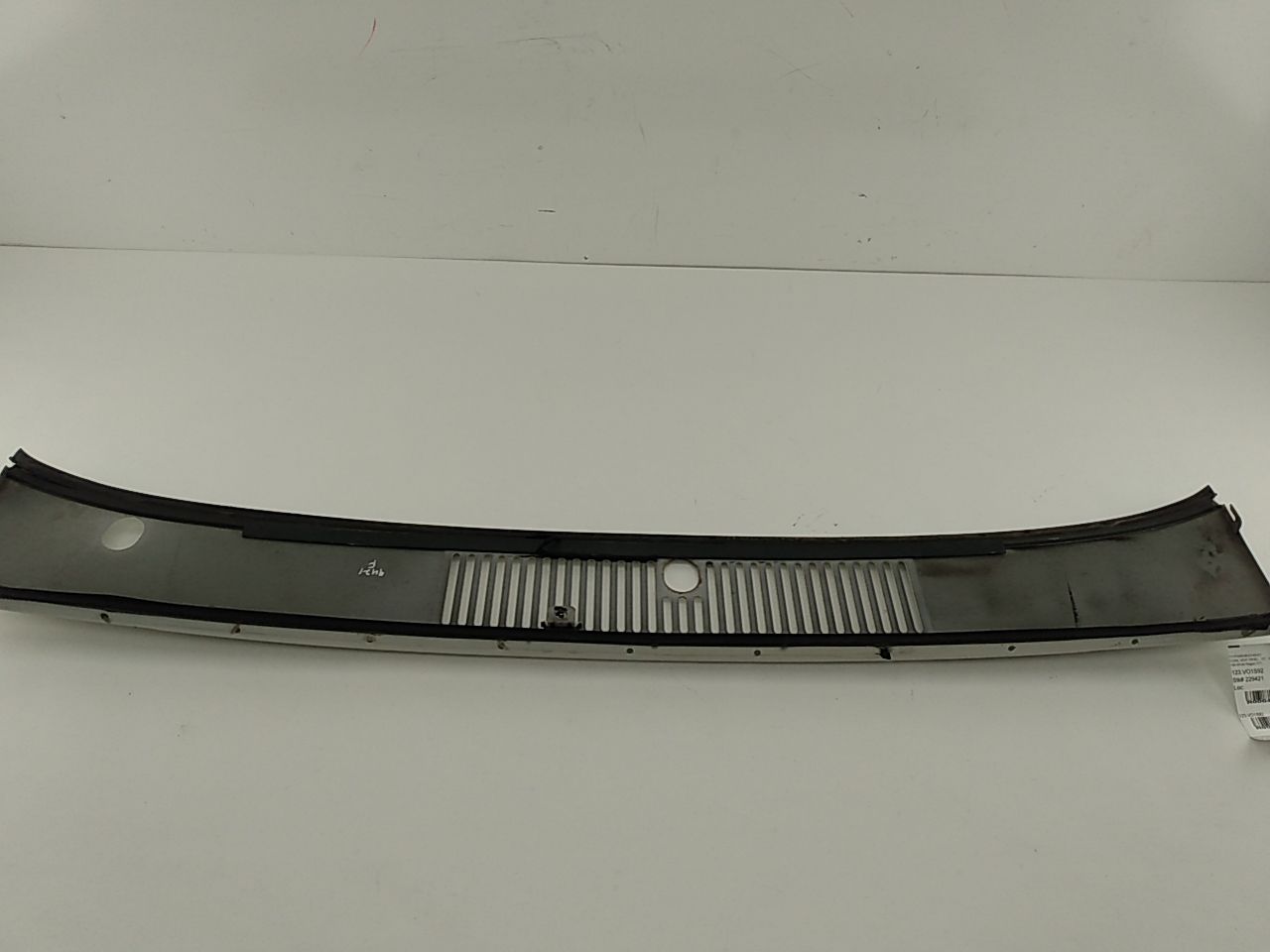 Volvo 740 Cowl Vent Panel