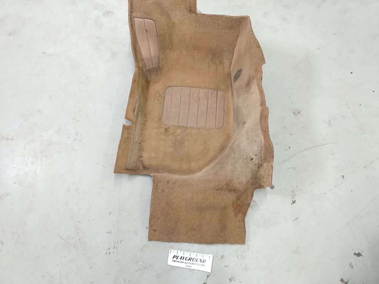 Volvo 740 Front Left Carpet