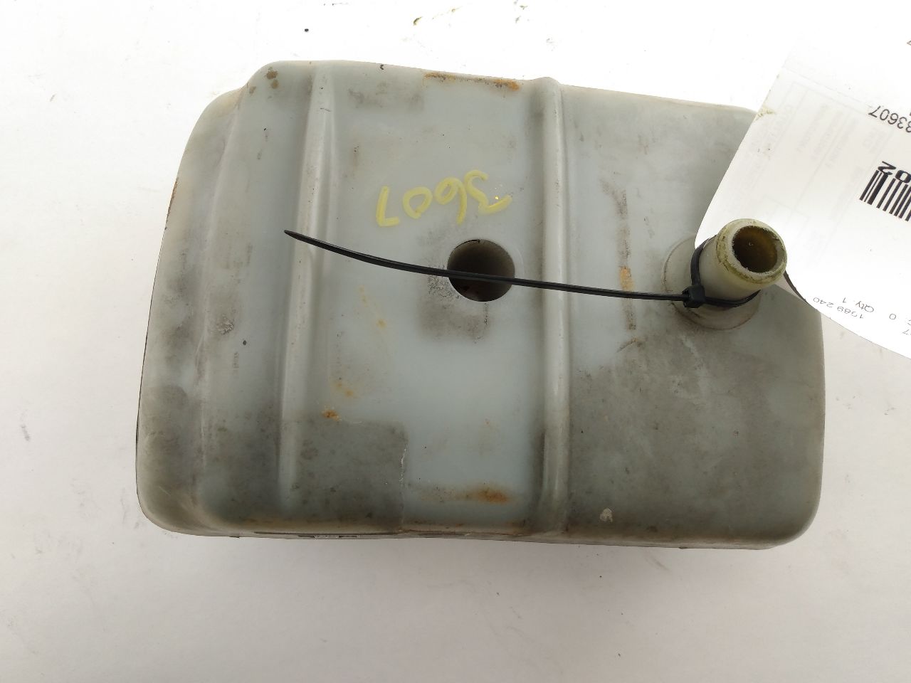 Volvo 240 Coolant Reservoir