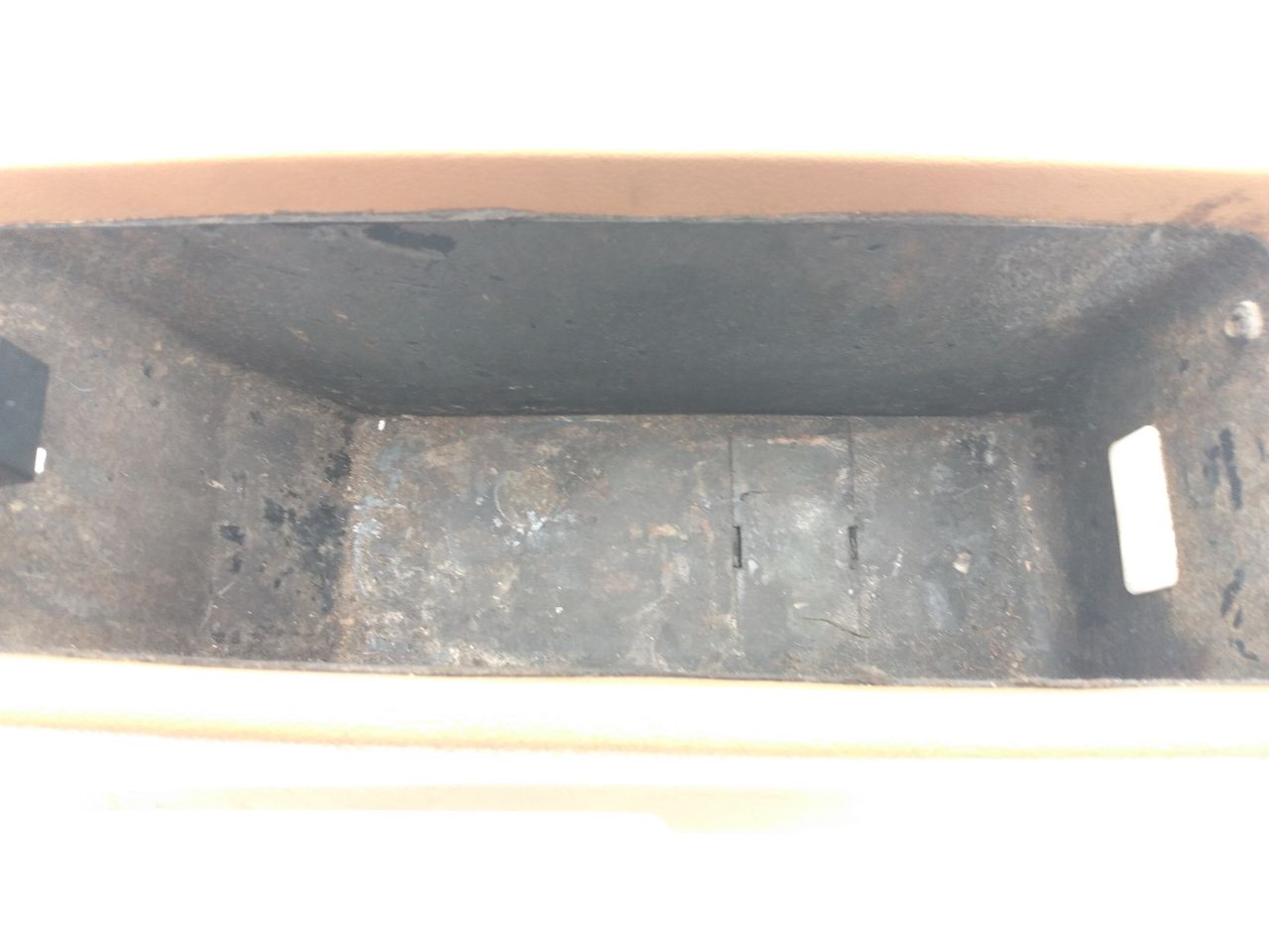 Volvo 740 Center Console Tunnel Tray