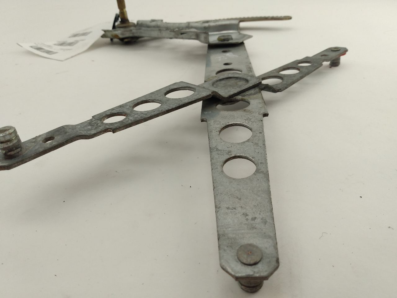 Volvo 240 Front Right Window Regulator