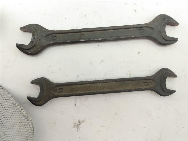 Volvo 740 Spare Wheel Tools