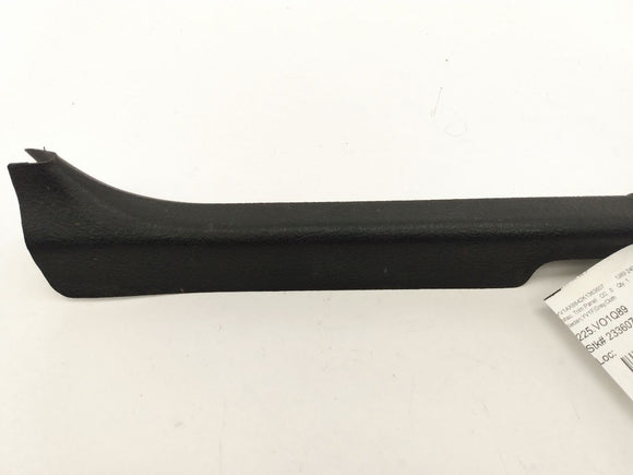 Volvo 240 Front Right Door Sill Top Trim