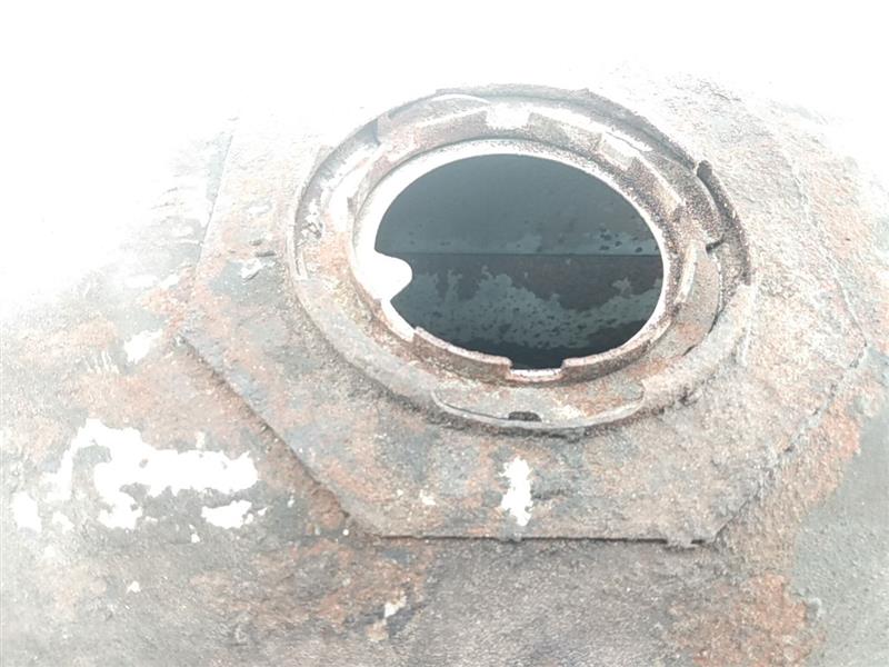 Volvo 240 Fuel Tank