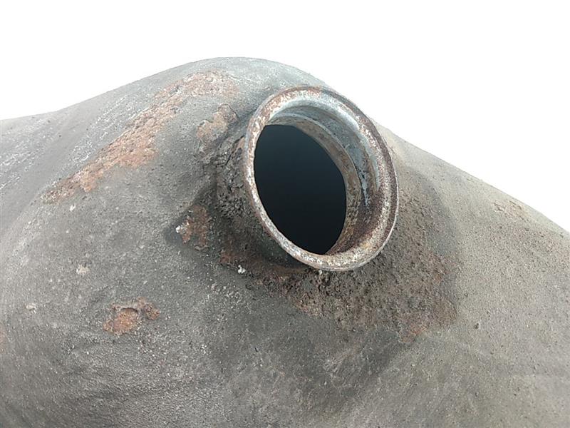 Volvo 240 Fuel Tank