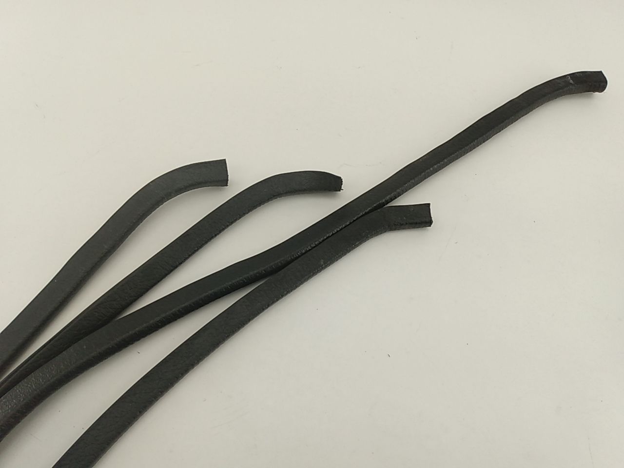 Volvo 240 Set Of Front And Rear Door Trim Seals - 0