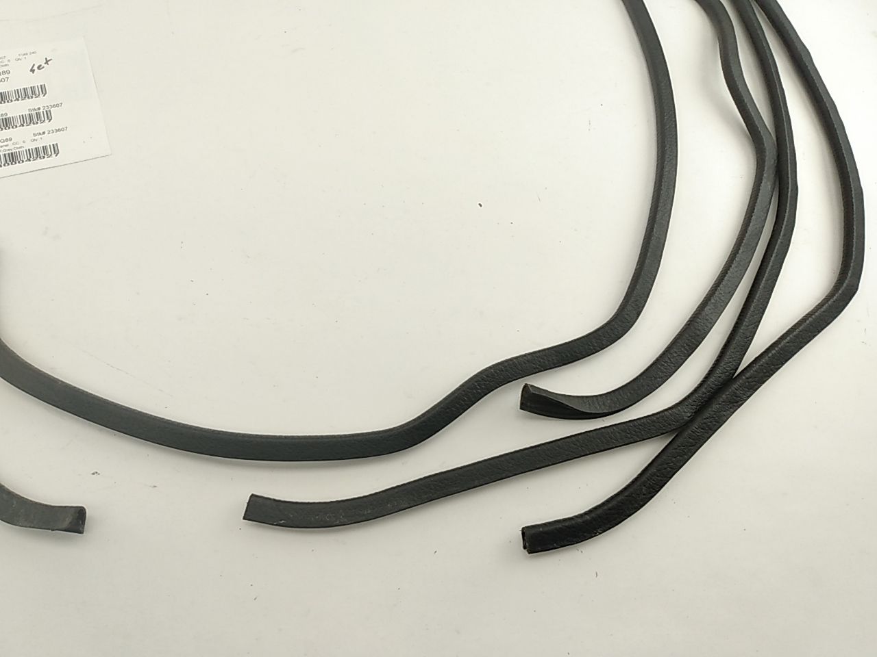 Volvo 240 Set Of Front And Rear Door Trim Seals