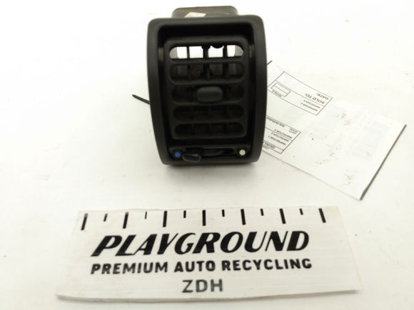 Land Rover Discovery Front Left Interior Vent
