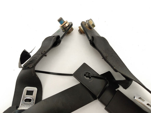 Land Rover Discovery Pair Of Rear Seat Belts And Retractors