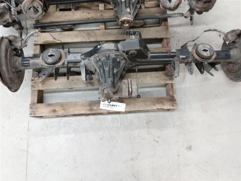 Land Rover Discovery Rear Axle Assembly