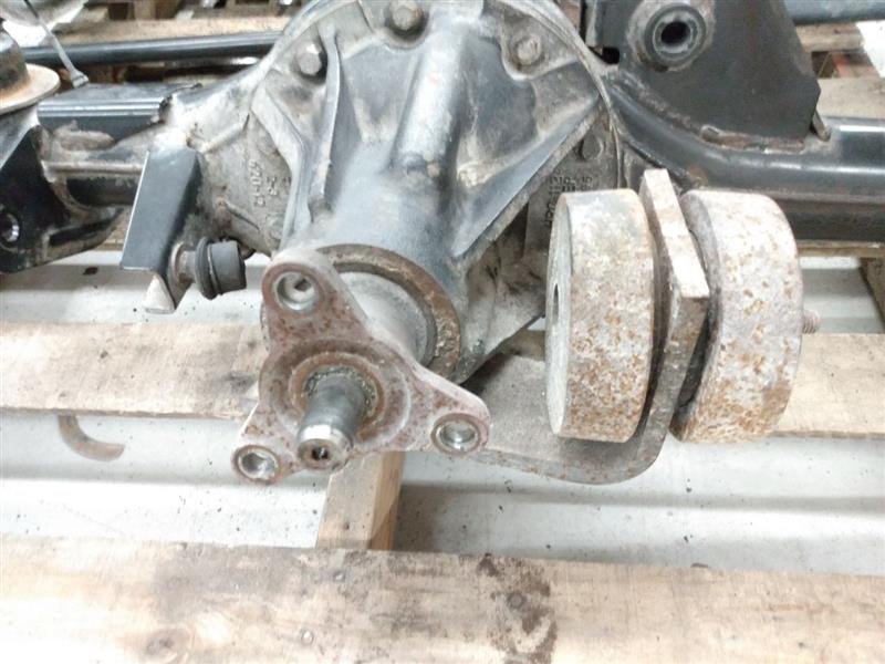 Land Rover Discovery Rear Axle Assembly