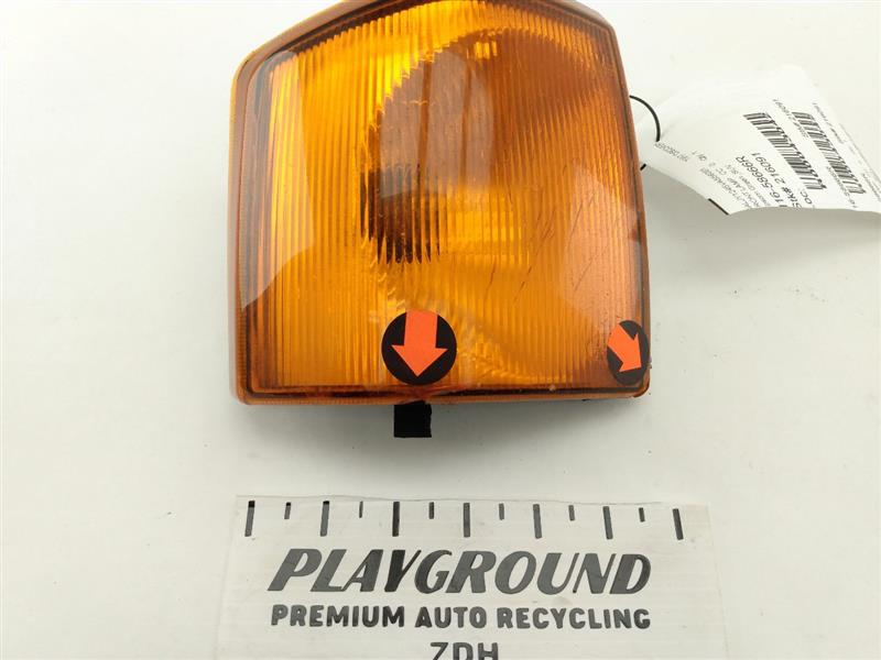 Land Rover Discovery Front Right Turn Signal Lamp