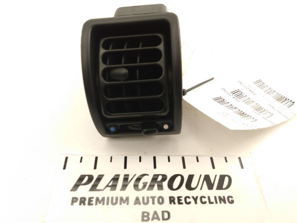 Land Rover Discovery Front Right Door Vent