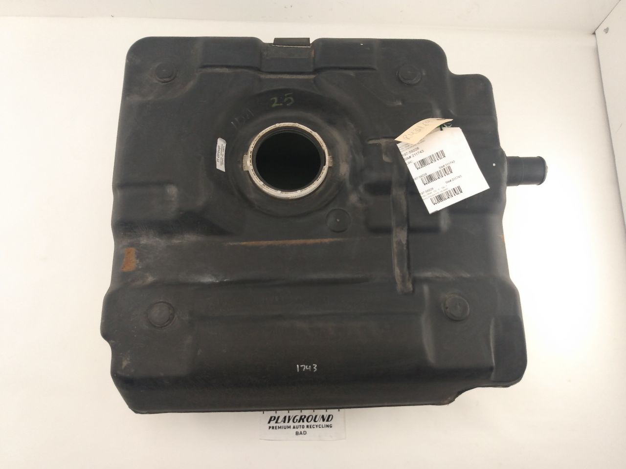 Land Rover Discovery Fuel Tank