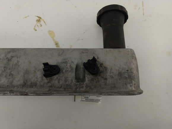 Land Rover Discovery Front Right Valve Cover