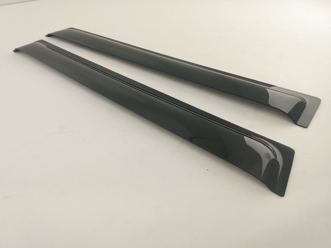 Land Rover Discovery Set Of Exterior Front And Rear Door Window Visors