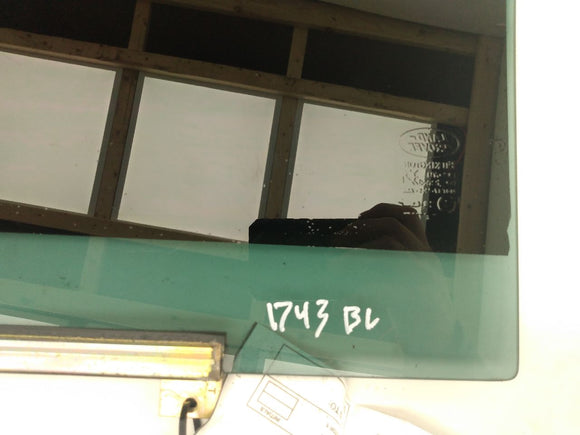 Land Rover Discovery Rear Left Door Glass