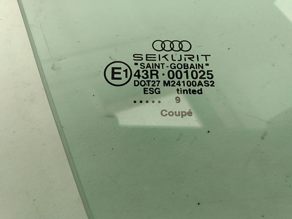 Audi TT Right Vent Glass