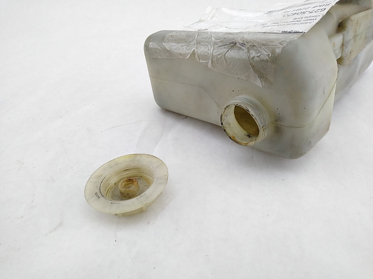 Honda Del Sol Coolent Resivior
Missing Tee On Cap