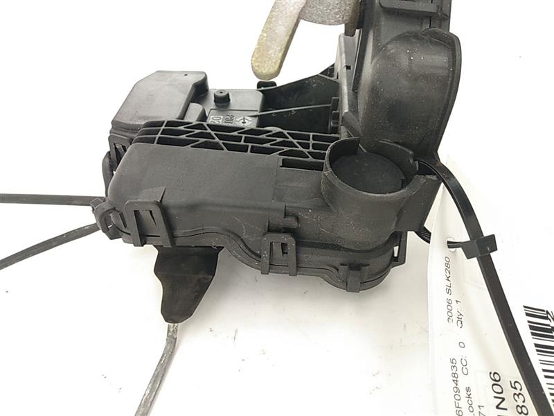 Mercedes SLK280 Front Right Door Lock And Latch Actuator