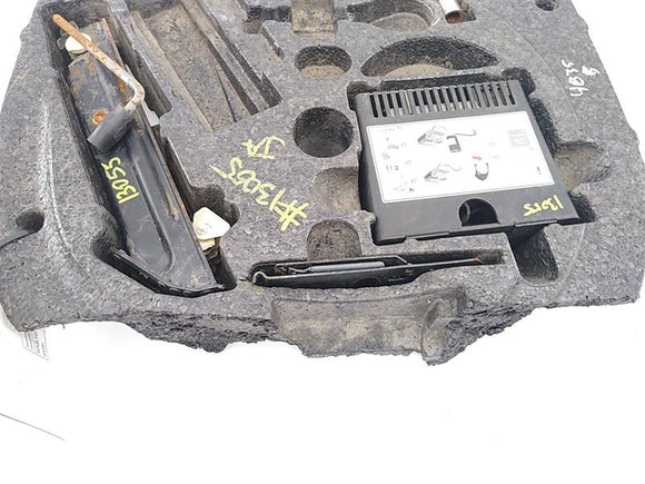 Mercedes SLK280 Spare Wheel Tool Kit