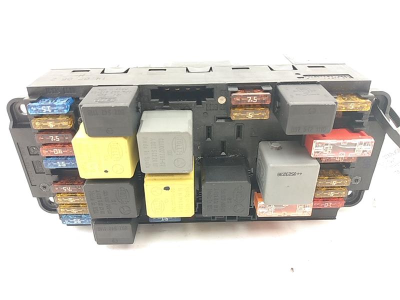 Mercedes SLK280 Fuse Block And SAM Control Module - 0