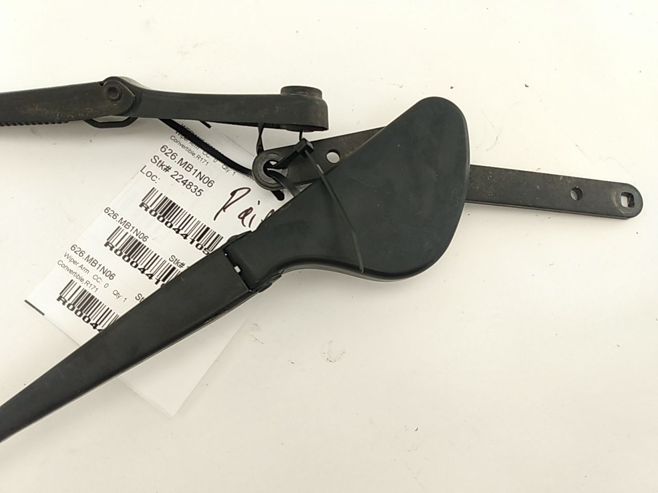 Mercedes SLK280 Pair Of Front Wiper Arms