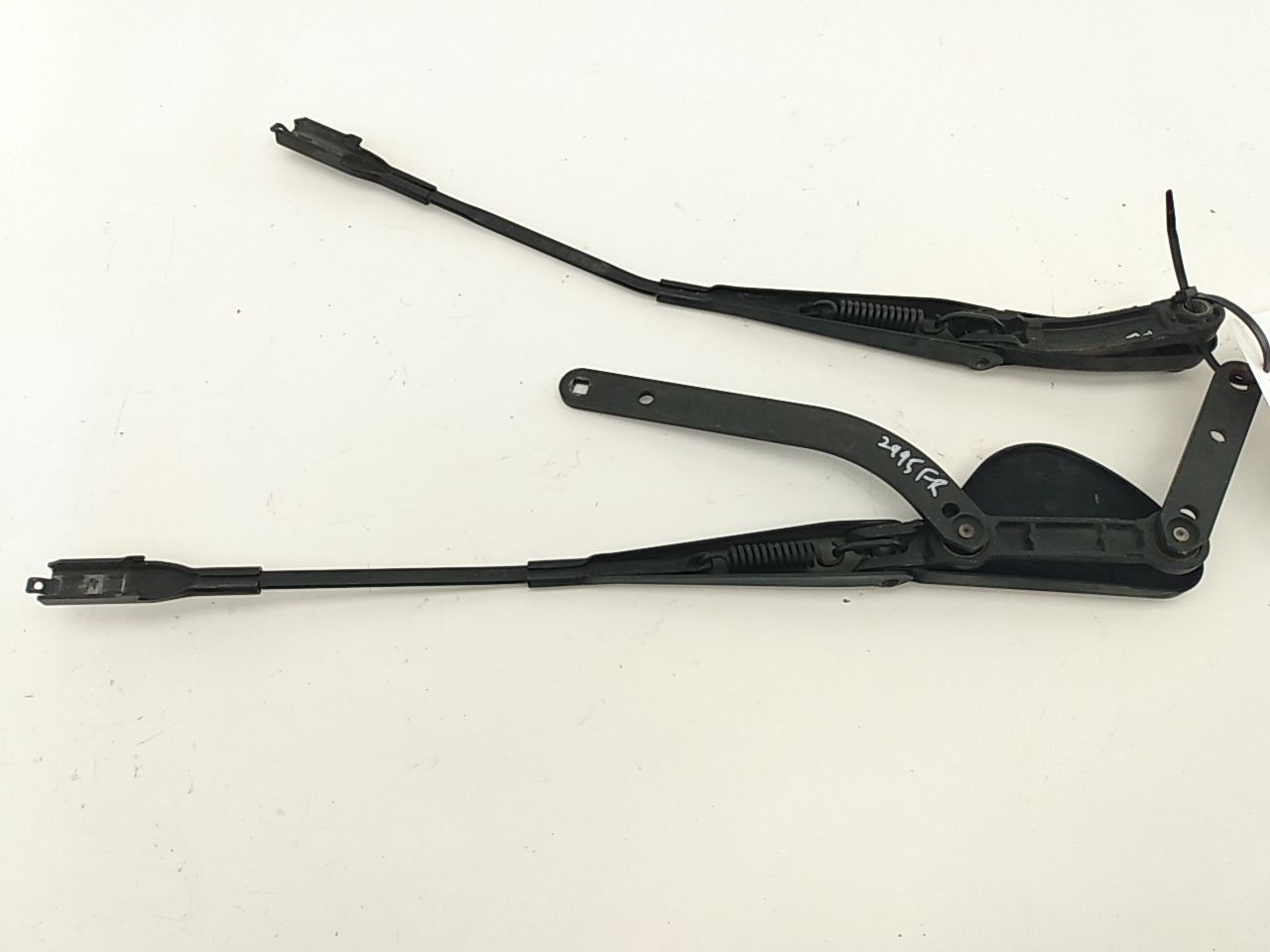 Mercedes SLK350 Pair Of Front Wiper Arms