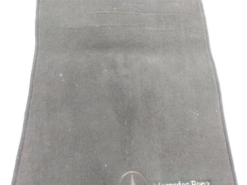 Mercedes SLK350 Front Right Floor Mat