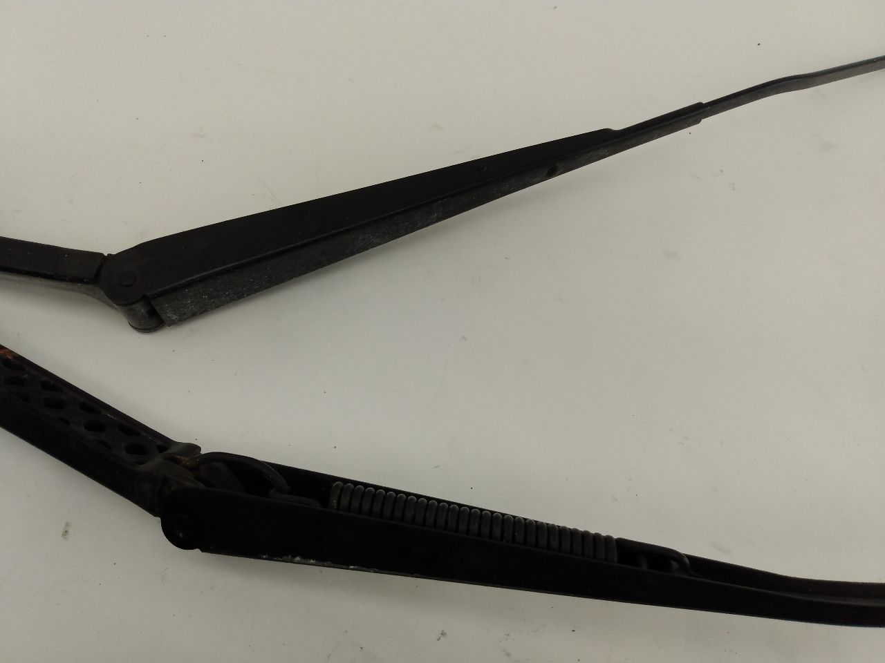 Acura CL Pair Of Windshield Wiper Arms