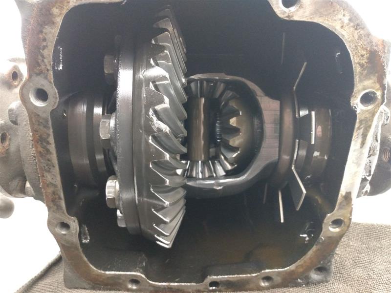 BMW 533I Rear Differential Assembly