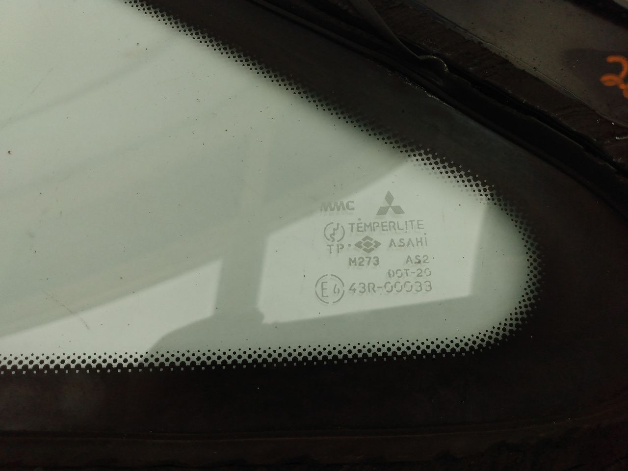 Mitsubishi 3000GT Rear Right Quarter Glass | Playground PAR