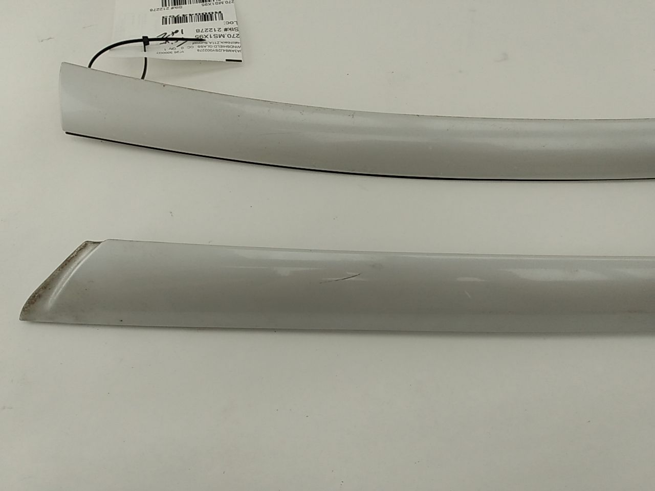 Mitsubishi 3000GT Pair Of Windshield Moulding Trim - 0