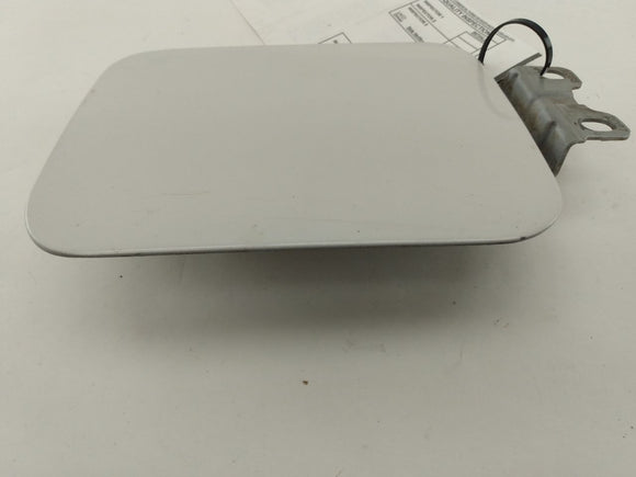 Mitsubishi 3000GT Fuel Door