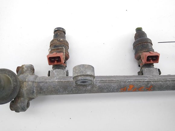 Mitsubishi 3000GT Fuel Inector Rail With Injectors