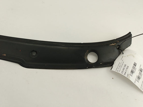 Mitsubishi 3000GT Front Windshield Wiper Trim Cowl