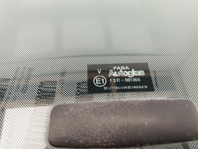 Mitsubishi 3000GT Sunroof Glass