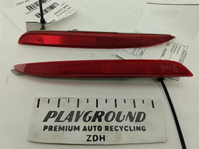 Mazda Mazda 3 Pair Of Rear Bumper Mounted Reflectors