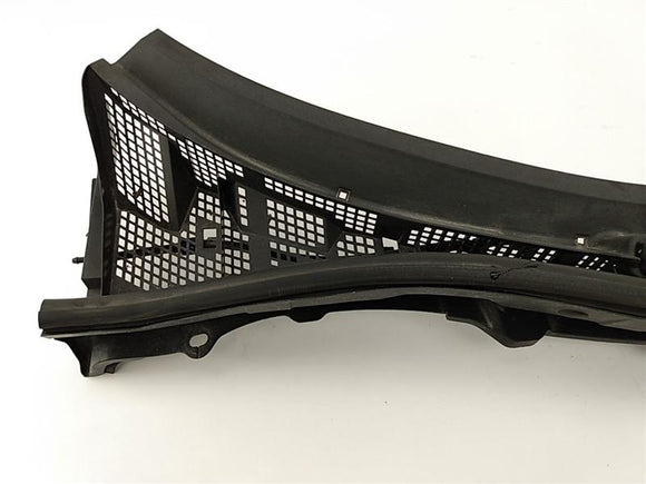 Mazda Mazda 3 Cowl Vent Panel