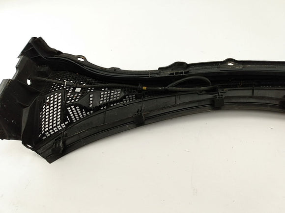 Mazda Mazda 3 Cowl Vent Panel