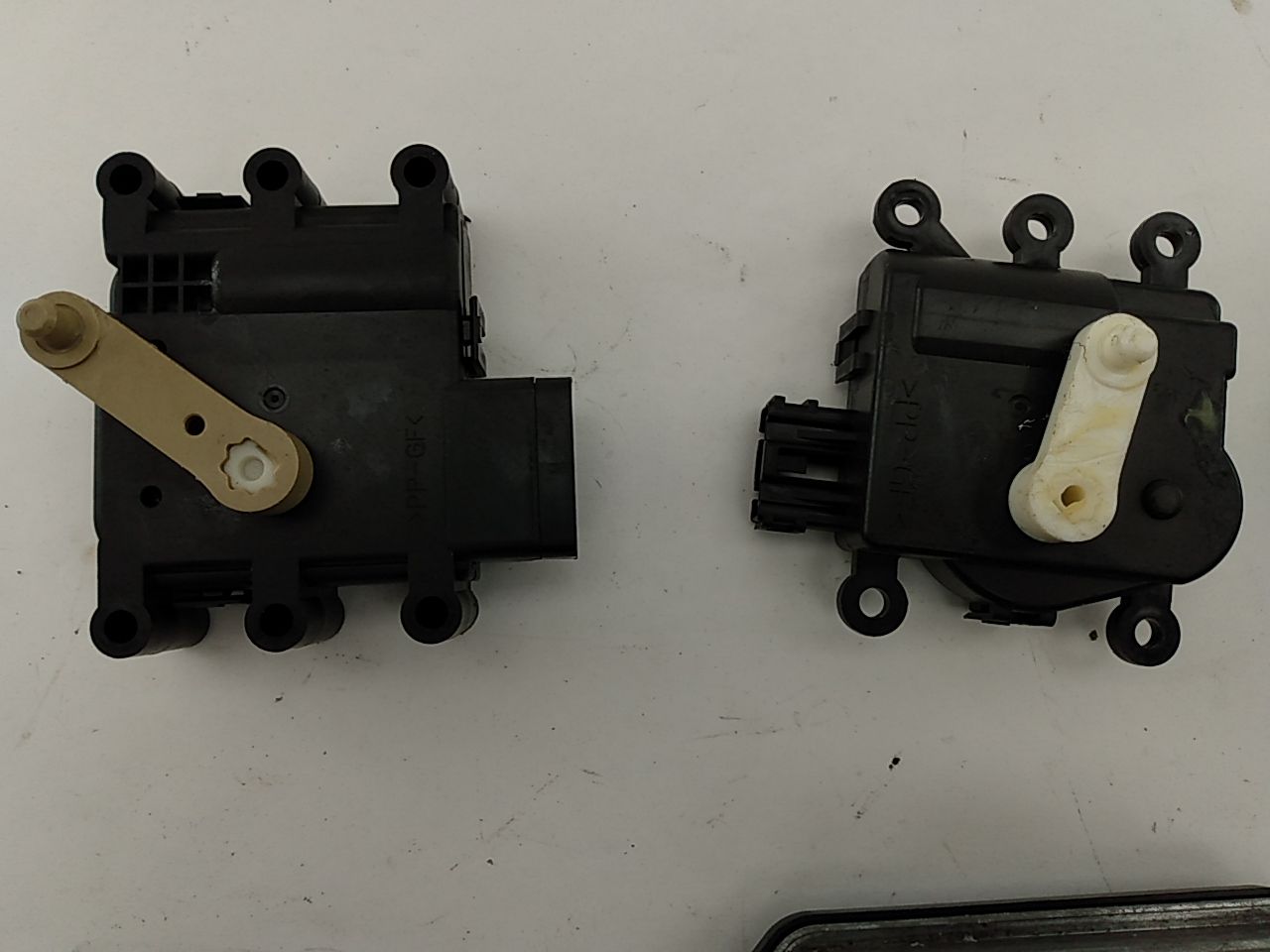 Mazda Mazda 3 Blower Motor Resitor and Actuators - 0