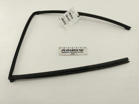 Pontiac Solstice Rear Left Window Moulding