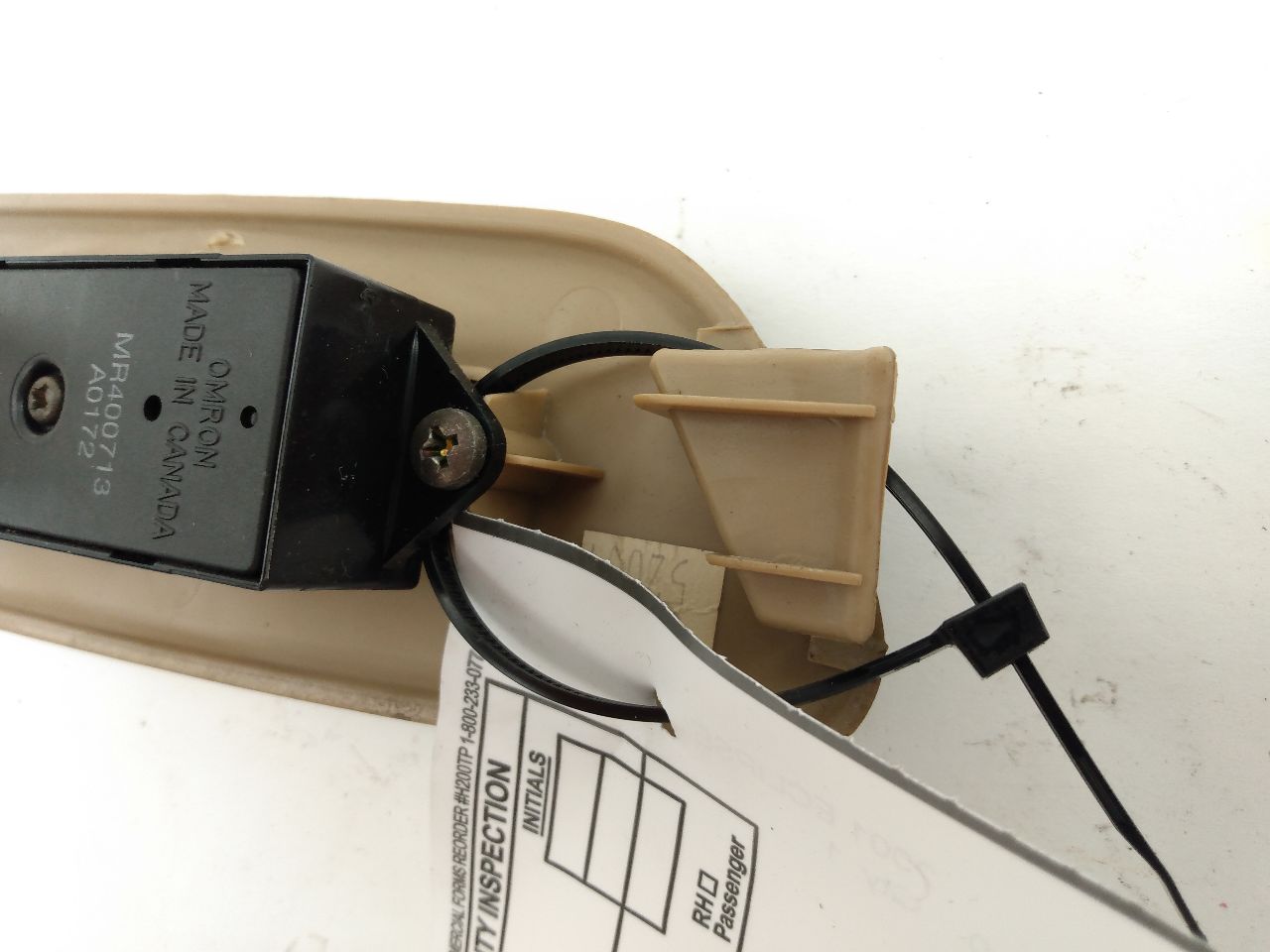 Mitsubishi Eclipse Front Right Window And Door Lock Switch With Trim Panel