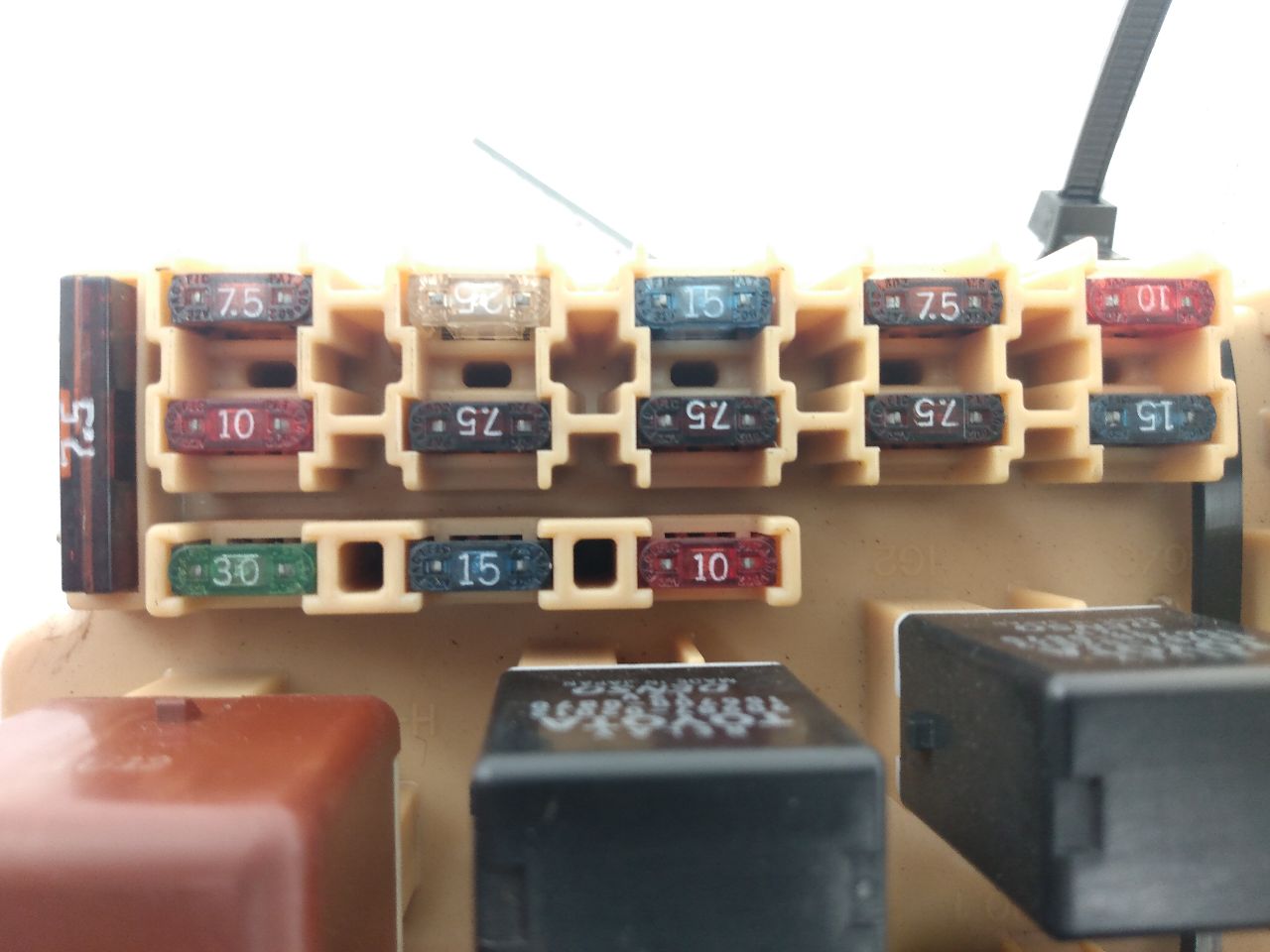 Toyota Celica Engine Bay Fuse Block