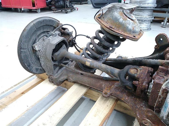 Jaguar XJ8L Rear Axle Assembly