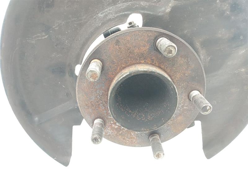 Jaguar XJ8L Front Right Knuckle And Hub Assembly