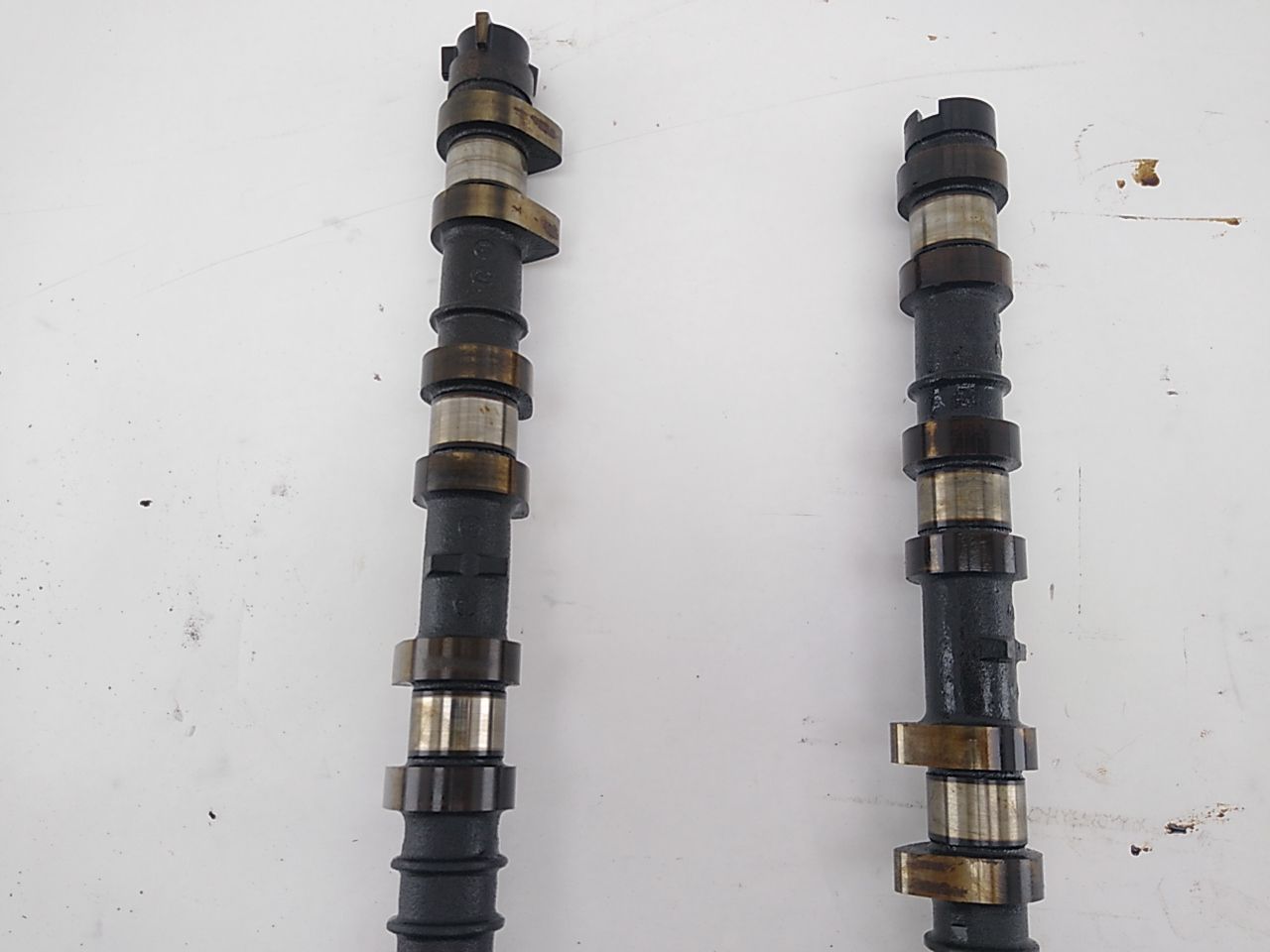 Jaguar XJ8L Front Right Cam Shaft Set